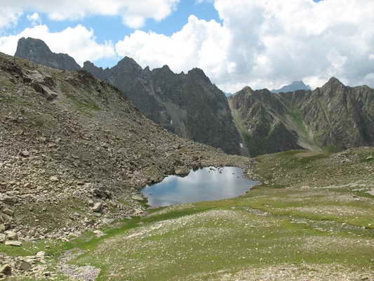 Озерцо в долие Кертмели, притоке Учкулана