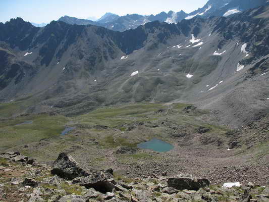 Небольшие озера в долине Учкуланичи