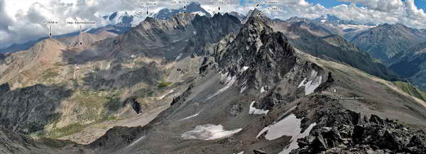 Фото 106. Вид с п. 3433 м на верховья р. Кичкинекол Уллухурзукский, на пер. Вольный ветер